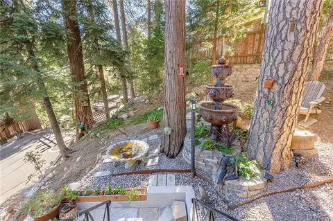 Exterior - 24611 Valle, Crestline, CA 92325 photo 4 of 10