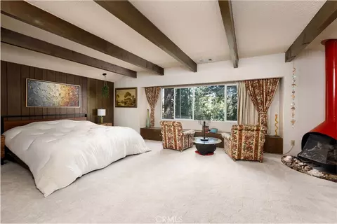 Bedroom - 24611 Valle, Crestline, CA 92325 photo 3 of 4
