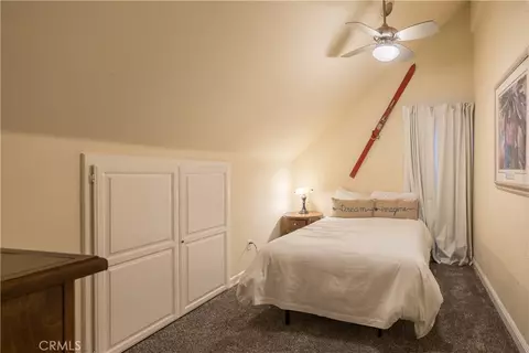 Bedroom - 42143 Winter Park Dr, Big Bear Lake, CA 92315 photo 9 of 13