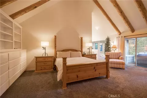 Bedroom - 42143 Winter Park Dr, Big Bear Lake, CA 92315 photo 3 of 13