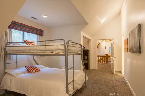 Bedroom - 42143 Winter Park Dr, Big Bear Lake, CA 92315 photo 11 of 13