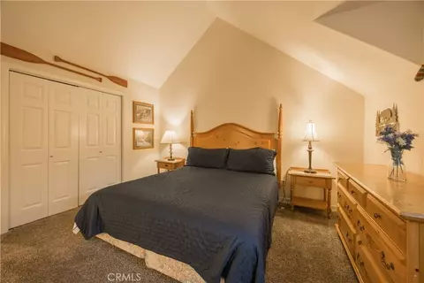 Bedroom - 42143 Winter Park Dr, Big Bear Lake, CA 92315 photo 5 of 13