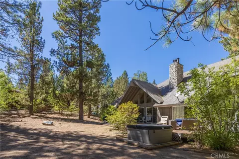 Exterior - 42143 Winter Park Dr, Big Bear Lake, CA 92315 photo 8 of 11