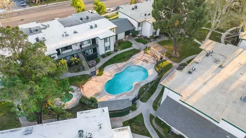 View/Area - 1735 E Washington F14 #F14, Colton, CA 92324 photo 1 of 8