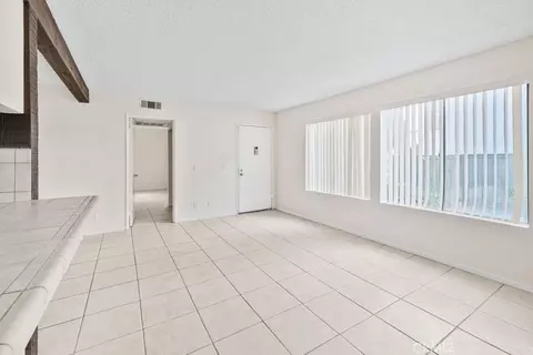 Living - 1735 E Washington F14 #F14, Colton, CA 92324 photo 2 of 5