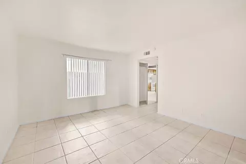 Living - 1735 E Washington F14 #F14, Colton, CA 92324 photo 5 of 5