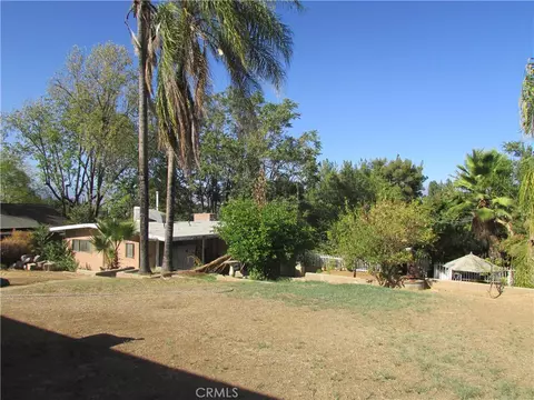 1407 Pacific St, Redlands, CA 92373 photo 6