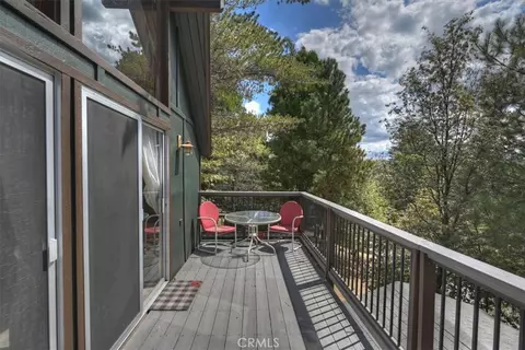 Exterior - 27230 Peninsula, Lake Arrowhead, CA 92352 photo 4 of 11