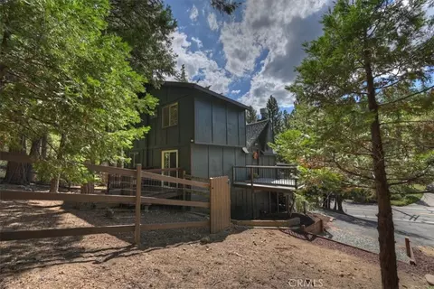 Exterior - 27230 Peninsula, Lake Arrowhead, CA 92352 photo 7 of 11