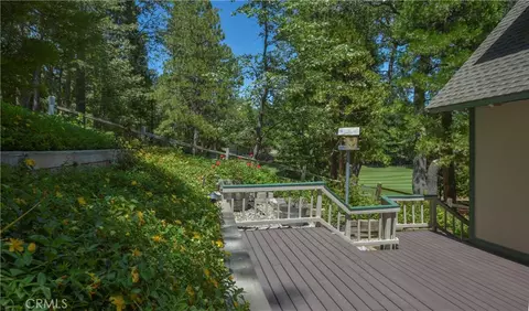 Exterior - 26472 Hillcrest, Lake Arrowhead, CA 92352 photo 5 of 27