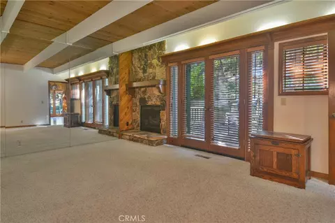 Living - 26472 Hillcrest, Lake Arrowhead, CA 92352 photo 5 of 6