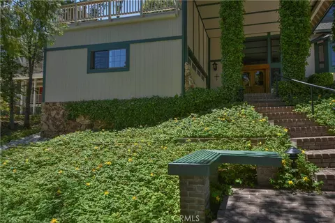 Exterior - 26472 Hillcrest, Lake Arrowhead, CA 92352 photo 15 of 27
