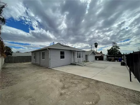 Exterior - 1878 Capri Ave, Mentone, CA 92359 photo 7 of 8