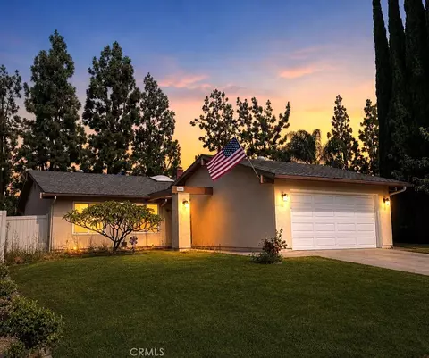 25102 La Suen Rd, Laguna Hills, CA 92653