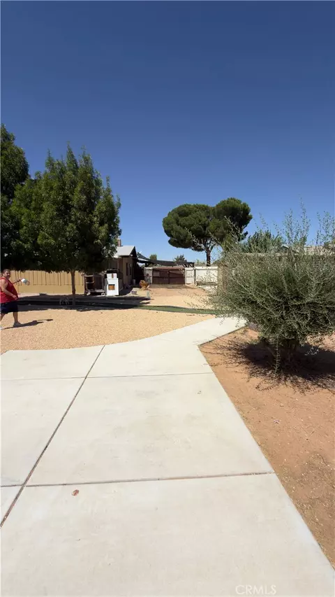 Exterior - 13491 Iroquois, Apple Valley, CA 92308 photo 11 of 11