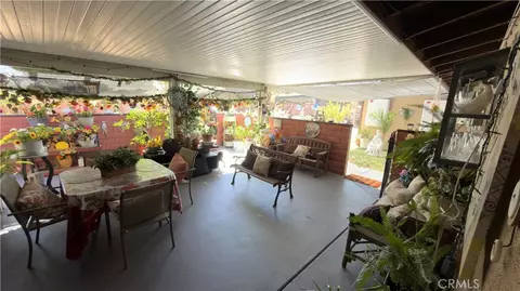 Exterior - 13491 Iroquois, Apple Valley, CA 92308 photo 6 of 11