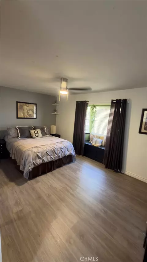 Bedroom - 13491 Iroquois, Apple Valley, CA 92308 photo 6 of 13