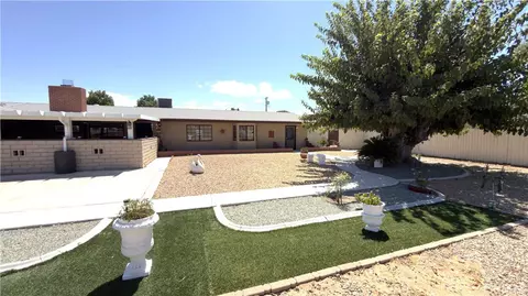 Exterior - 13491 Iroquois, Apple Valley, CA 92308 photo 4 of 11