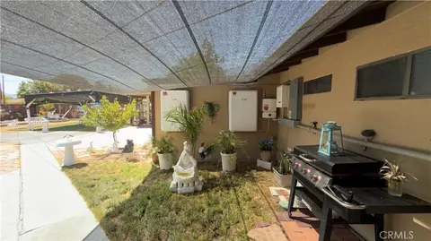 Exterior - 13491 Iroquois, Apple Valley, CA 92308 photo 7 of 11