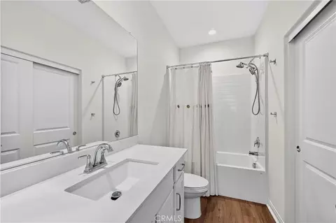 Bath - 736 Augusta Dr, Perris, CA 92571 photo 1 of 2