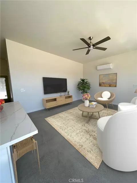 Living - 7374 Olympic Rd, Joshua Tree, CA 92252 photo 4 of 5