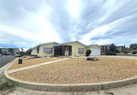 449 Crown Rdg, Perris, CA 92570