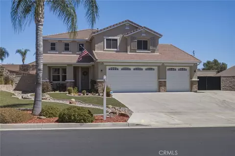 Exterior - 19316 Aspenleaf, Perris, CA 92570 photo 2 of 8