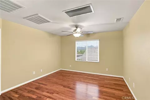 Bedroom - 19316 Aspenleaf, Perris, CA 92570 photo 3 of 5