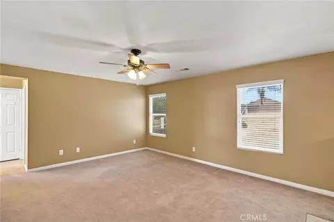 Living - 19316 Aspenleaf, Perris, CA 92570 photo 10 of 11