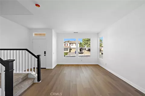 Living - 22009 Blondon Ct, Wildomar, CA 92595 photo 5 of 10