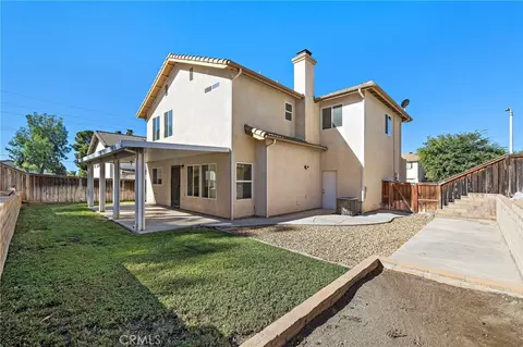 Exterior - 22009 Blondon Ct, Wildomar, CA 92595 photo 2 of 3