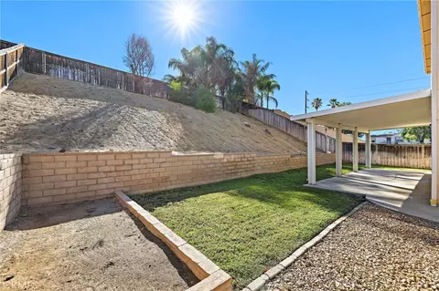 Exterior - 22009 Blondon Ct, Wildomar, CA 92595 photo 3 of 3