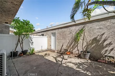 Exterior - 1322 N Elderberry Ave, Ontario, CA 91762 photo 4 of 7