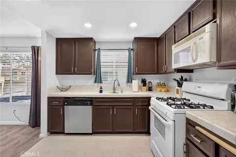Kitchen - 91 Tennessee St #B, Redlands, CA 92373 photo 3 of 3