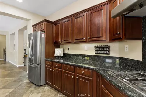 Kitchen - 1448 Moonlight Dr, Beaumont, CA 92223 photo 5 of 6