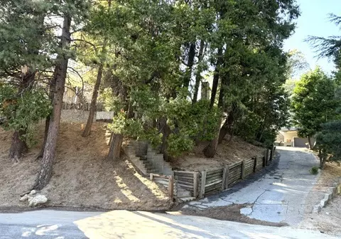 Exterior - 459 Delle, Crestline, CA 92325 photo 2 of 4