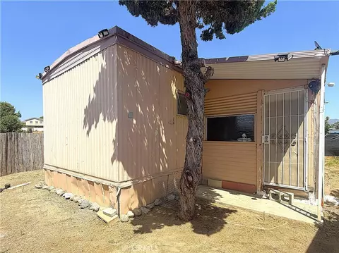 12995 6th St, Yucaipa, CA 92399 photo 3