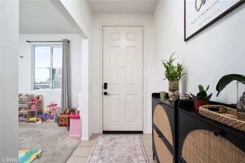 Entry Way - 8730 Alturas Ave, Hesperia, CA 92344 photo 1 of 1