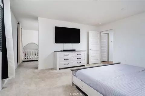 Bedroom - 8730 Alturas Ave, Hesperia, CA 92344 photo 4 of 5