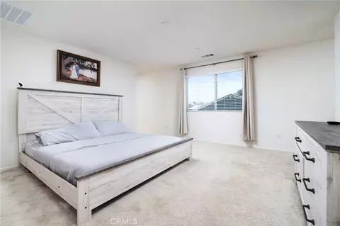 Bedroom - 8730 Alturas Ave, Hesperia, CA 92344 photo 3 of 5