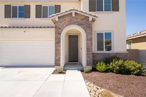 Exterior - 8730 Alturas Ave, Hesperia, CA 92344 photo 2 of 4