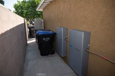 Entry Way - 11645 Faculty Dr, Norwalk, CA 90650 photo 3 of 3