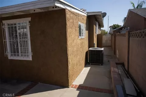 Exterior - 11645 Faculty Dr, Norwalk, CA 90650 photo 5 of 10