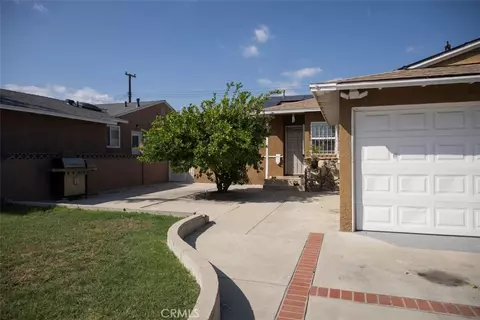 Exterior - 11645 Faculty Dr, Norwalk, CA 90650 photo 2 of 10