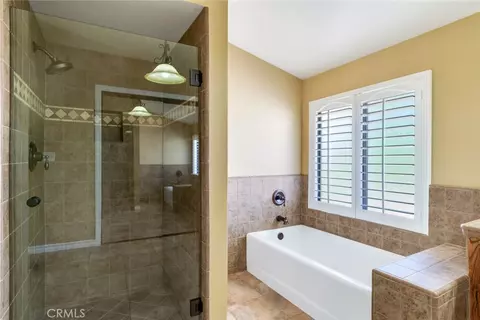 Bath - 35545 Balsa, Yucaipa, CA 92399 photo 2 of 4