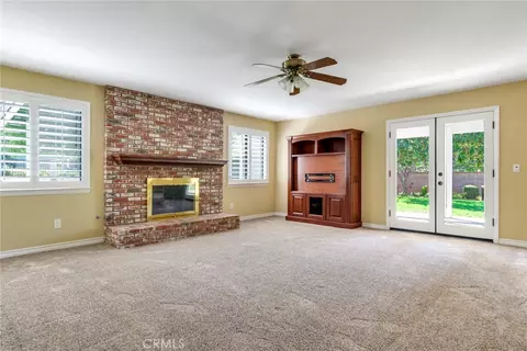 Living - 35545 Balsa, Yucaipa, CA 92399 photo 5 of 9