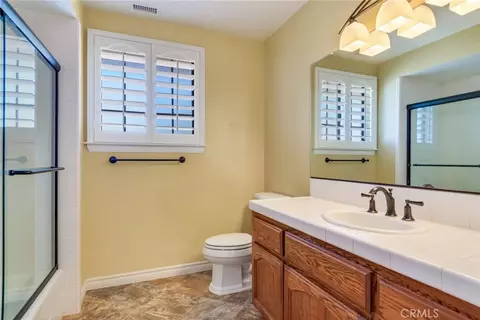 Bath - 35545 Balsa, Yucaipa, CA 92399 photo 4 of 4