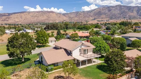 View/Area - 35545 Balsa, Yucaipa, CA 92399 photo 6 of 7