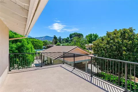 Exterior - 35545 Balsa, Yucaipa, CA 92399 photo 7 of 10