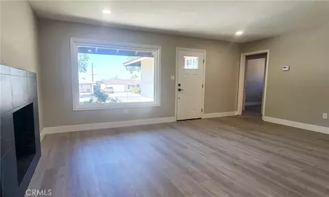 Living - 360 E Rancho, Corona, CA 92879 photo 4 of 5